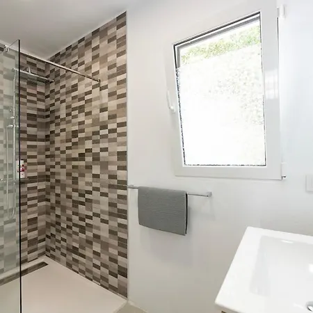 Mi Humilde Morada 8b كاليبي